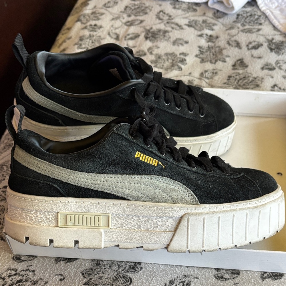 Puma Black and Grey Platform 👟